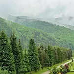 в горах Gæstehus