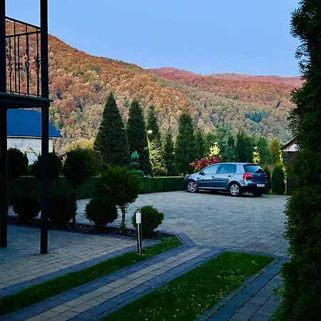 в горах בית הארחה *
